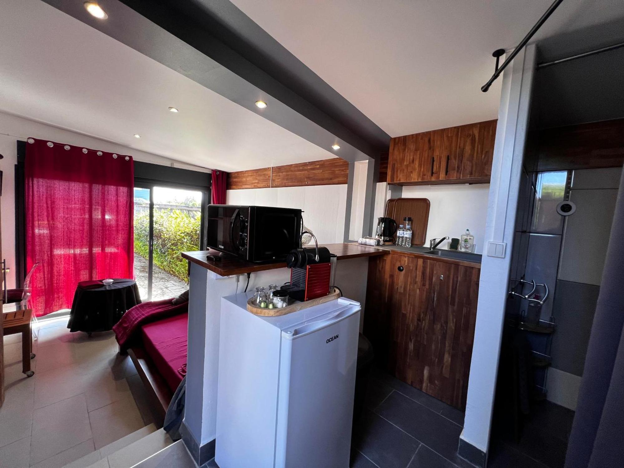 Studio Cosy Kazadalo, Deux Rives - Sainte-Suzanne Exterior photo